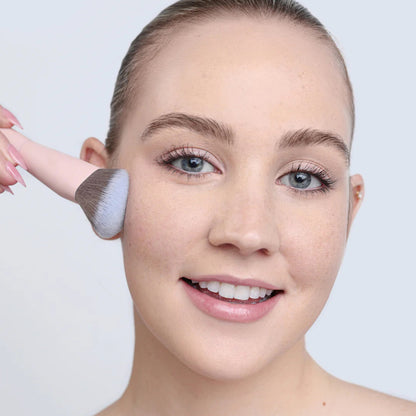 Seamless Cream Bronzer Stick + FREE Angled Sculpting Brush INCLUDED